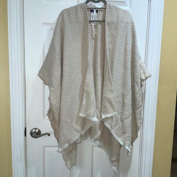 Chaps fringed poncho duster waterfall front Sz OS metallic detail - Picture 1 of 4